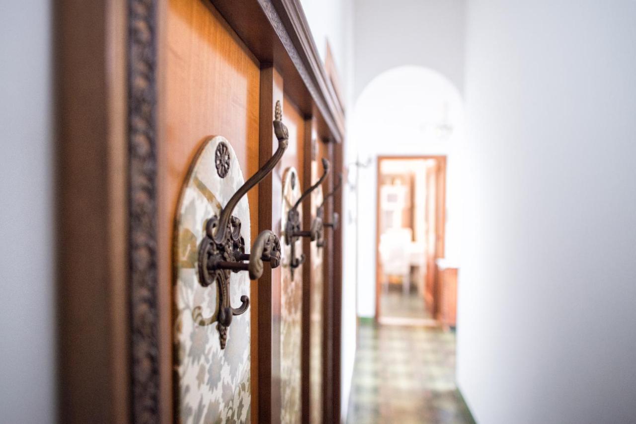 La Casa Gialla Vietri Екстериор снимка