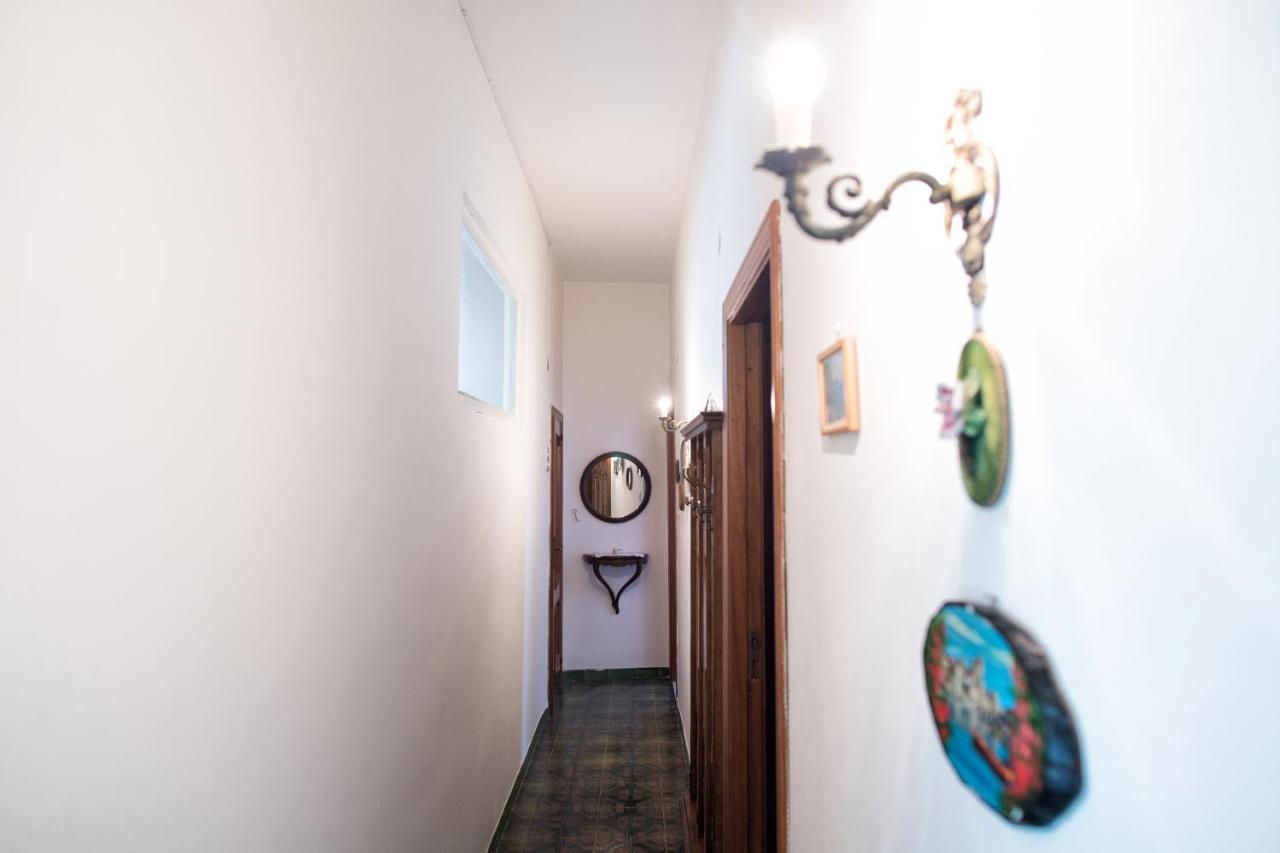 La Casa Gialla Vietri Екстериор снимка